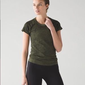 Lululemon Swiftly Tech Short Sleeve Crew